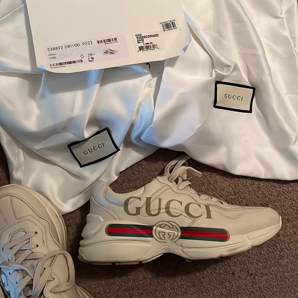 Women's Rhyton Gucci logo leather sneakers